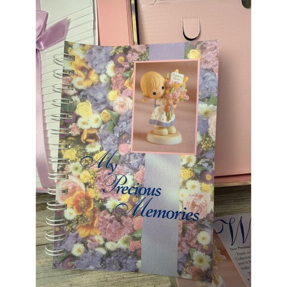 Precious Moments Thanks A Bunch C0020 2000 Club Symbol w Box & Case - Picture 9 of 16